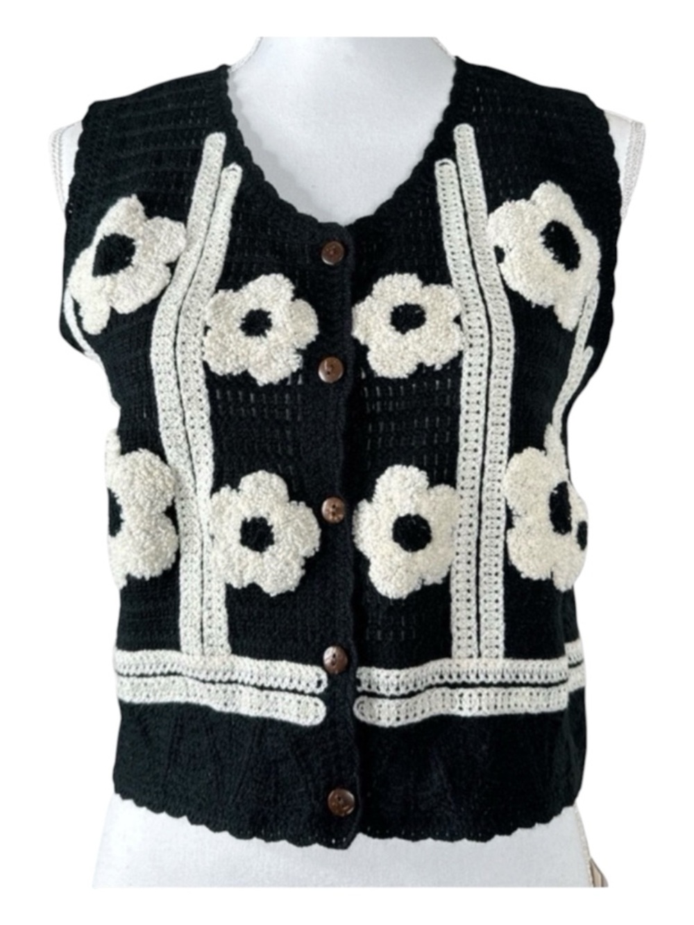 COMMENSE Button Front Black Sweater Vest w/Ivory Flowers & Borders, Size S.